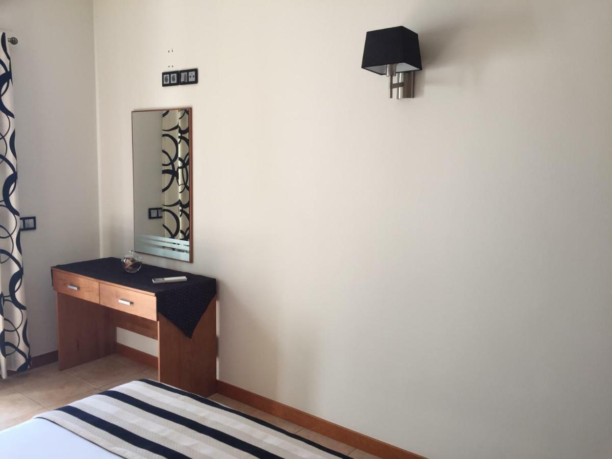 Вилла Casa Violeta Mexilhoeira Grande Экстерьер фото