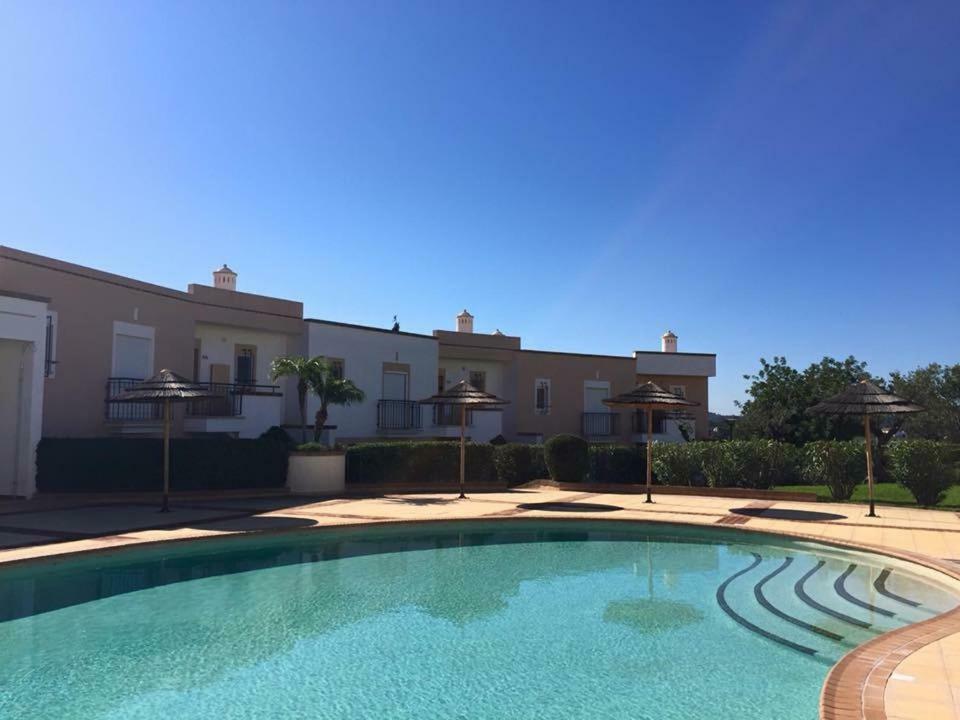 Вилла Casa Violeta Mexilhoeira Grande Экстерьер фото